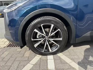 Foto van Toyota C-HR