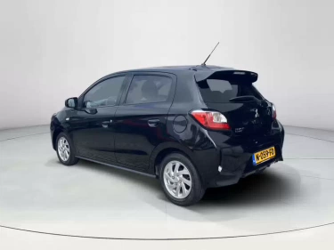 Foto van Mitsubishi Space Star