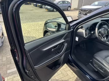 Foto van Mazda CX-60