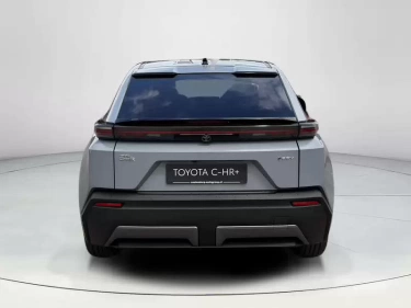 Foto van Toyota C-HR+