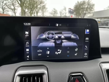 Foto van Suzuki e VITARA