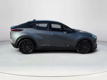 Foto van Toyota C-HR+