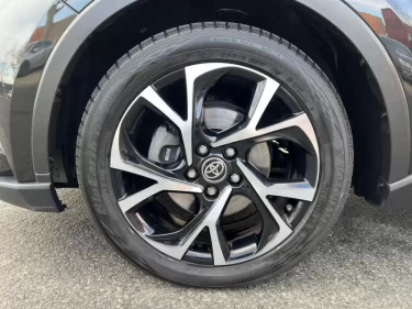 Foto van Toyota C-HR