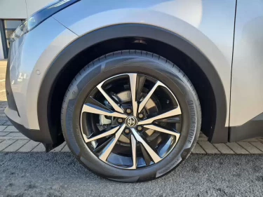 Foto van Toyota C-HR