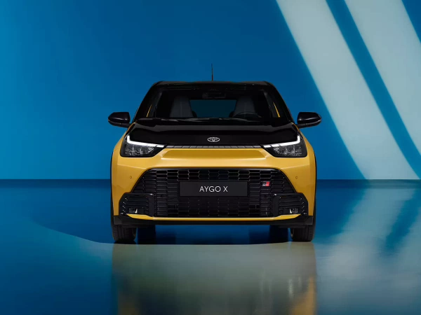 Toyota Aygo X 2026: Full Hybrid en volledig vernieuwd