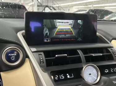 Foto van Lexus NX