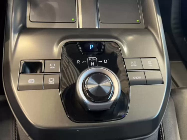 Foto van Toyota C-HR+