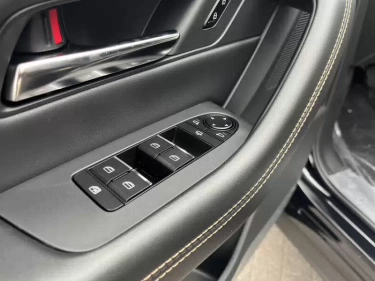 Foto van Mazda CX-60