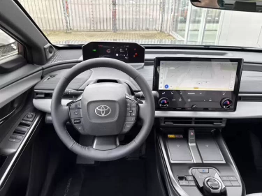 Foto van Toyota C-HR+