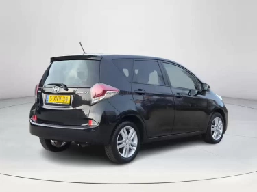 Foto van Toyota Verso-S