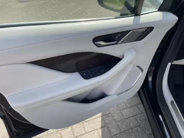 Foto van Jaguar I-PACE