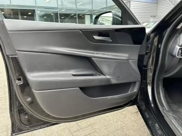 Foto van Jaguar XE
