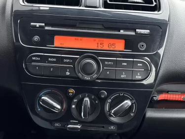 Foto van Mitsubishi Space Star