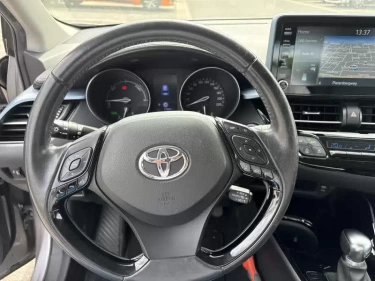 Foto van Toyota C-HR