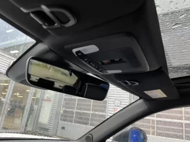 Foto van Honda e:Ny1