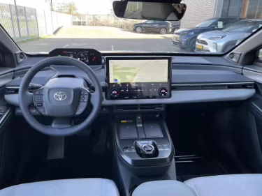 Foto van Toyota C-HR+