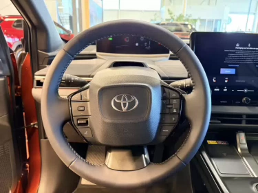 Foto van Toyota C-HR+