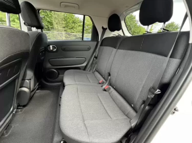 Foto van Hyundai INSTER