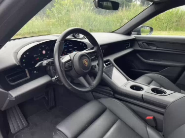 Foto van Porsche Taycan