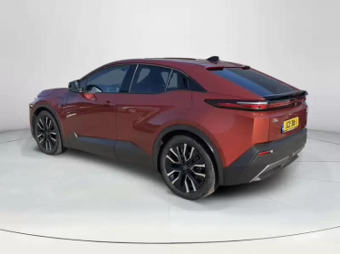 Foto van Toyota C-HR+