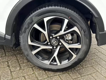 Foto van Toyota C-HR