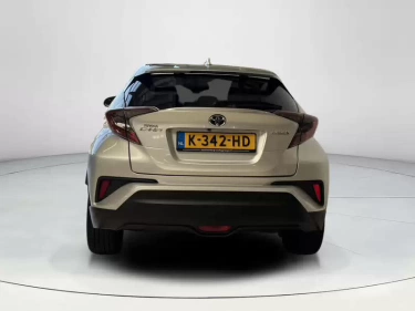 Foto van Toyota C-HR