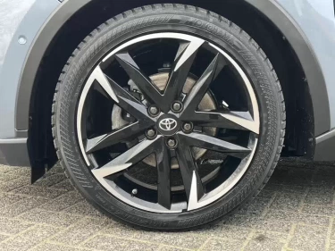 Foto van Toyota C-HR