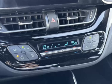 Foto van Toyota C-HR