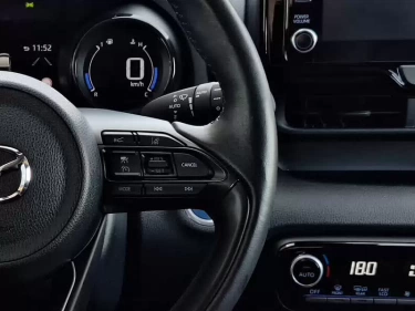 Foto van Mazda 2 Hybrid