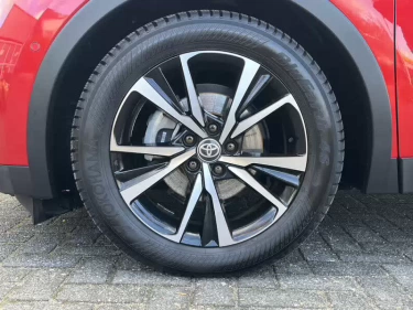 Foto van Toyota C-HR