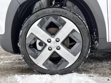 Foto van Hyundai INSTER