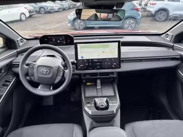 Foto van Toyota C-HR+