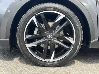 Foto van Toyota C-HR