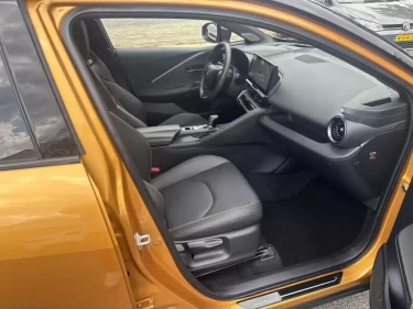 Foto van Toyota C-HR