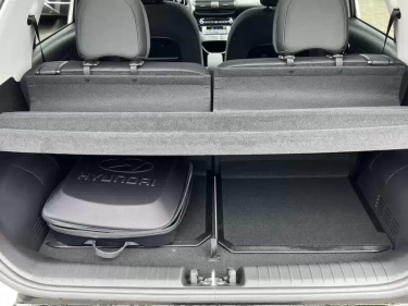 Foto van Hyundai INSTER