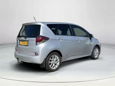 Foto van Toyota Verso-S