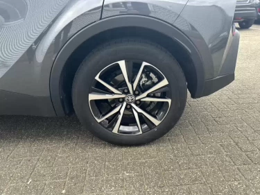 Foto van Toyota C-HR