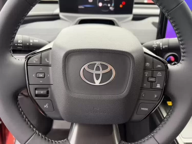 Foto van Toyota C-HR+