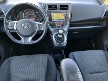 Foto van Toyota Verso-S
