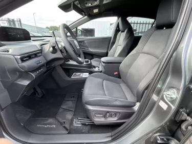 Foto van Toyota C-HR+