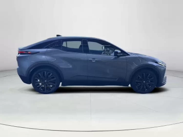 Foto van Toyota C-HR+