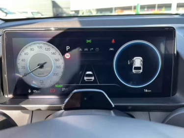 Foto van Hyundai INSTER