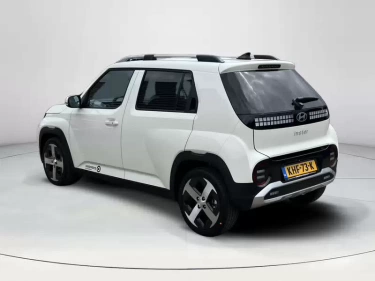 Foto van Hyundai INSTER