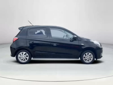 Foto van Mitsubishi Space Star