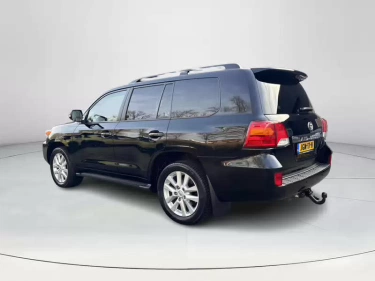 Foto van Toyota Land Cruiser V8