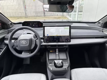 Foto van Toyota C-HR+