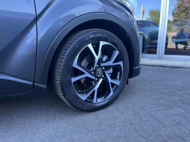 Foto van Toyota C-HR