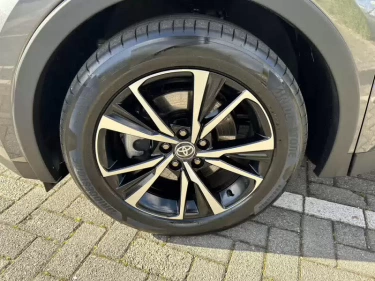 Foto van Toyota C-HR