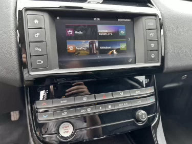 Foto van Jaguar XE