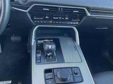 Foto van Mazda CX-60